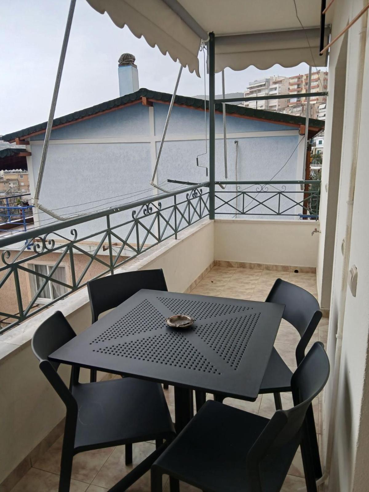 Sea & Relax Apartment Sarandë エクステリア 写真