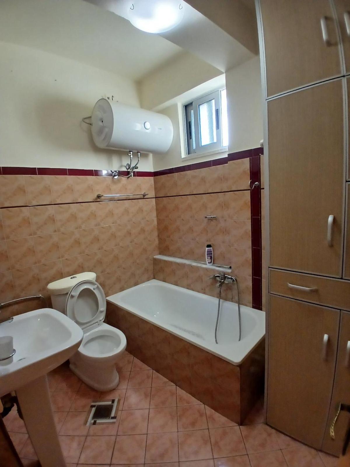 Sea & Relax Apartment Sarandë エクステリア 写真