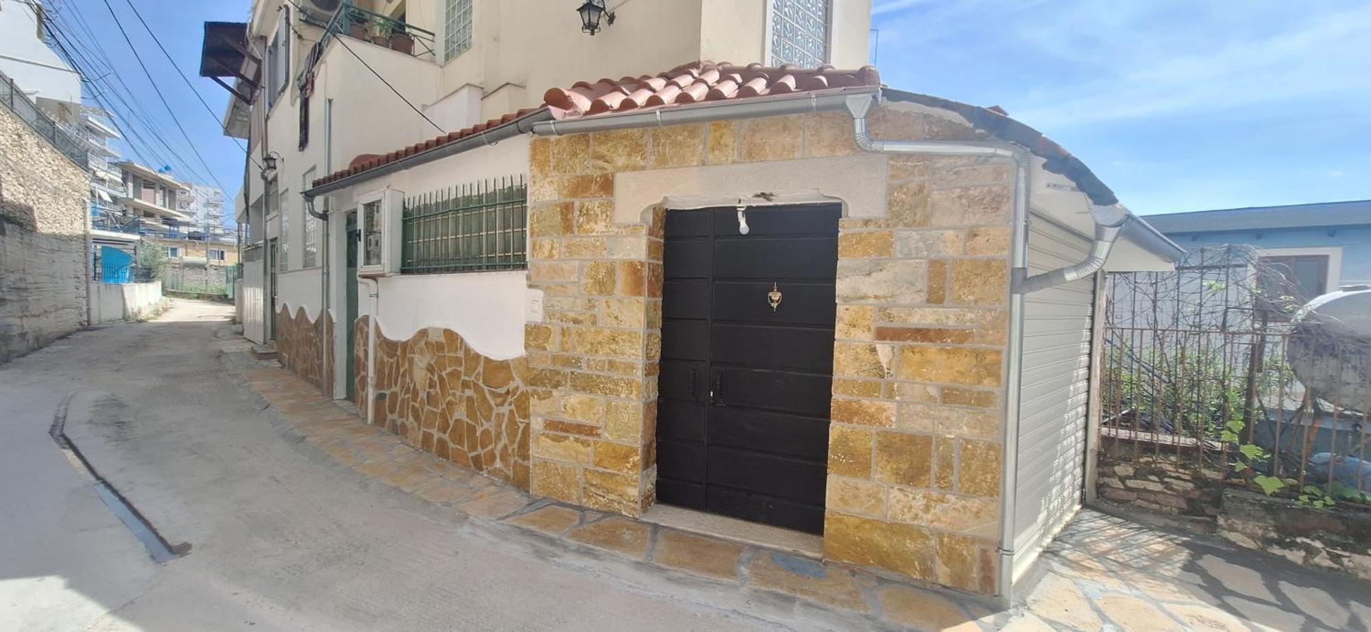 Sea & Relax Apartment Sarandë エクステリア 写真