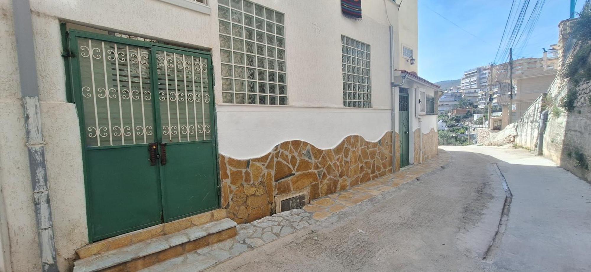 Sea & Relax Apartment Sarandë エクステリア 写真